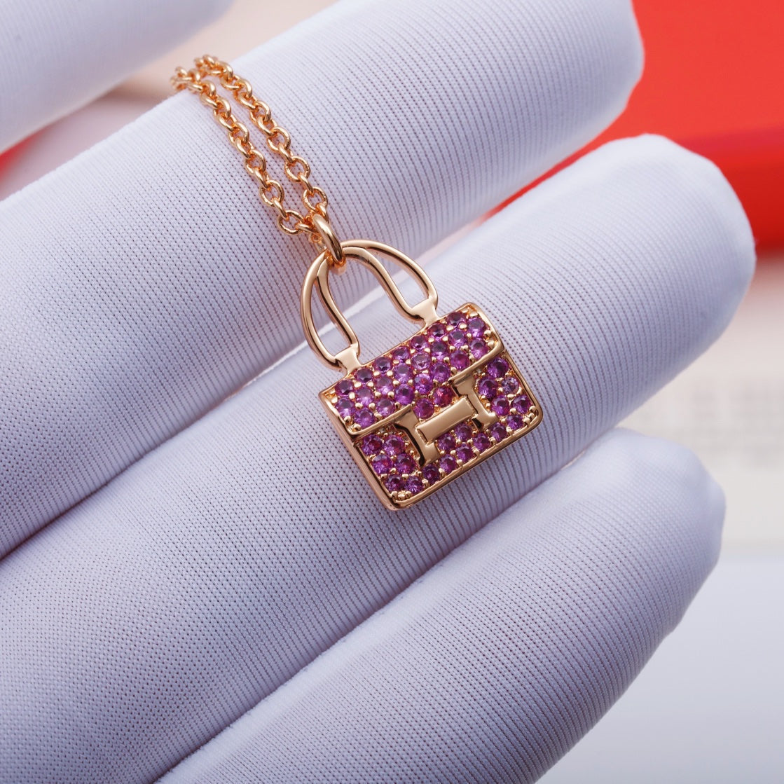 ¡®Loco¡¯CONSTANCE PEDANT PURPLE DIAMOND NECKLACE