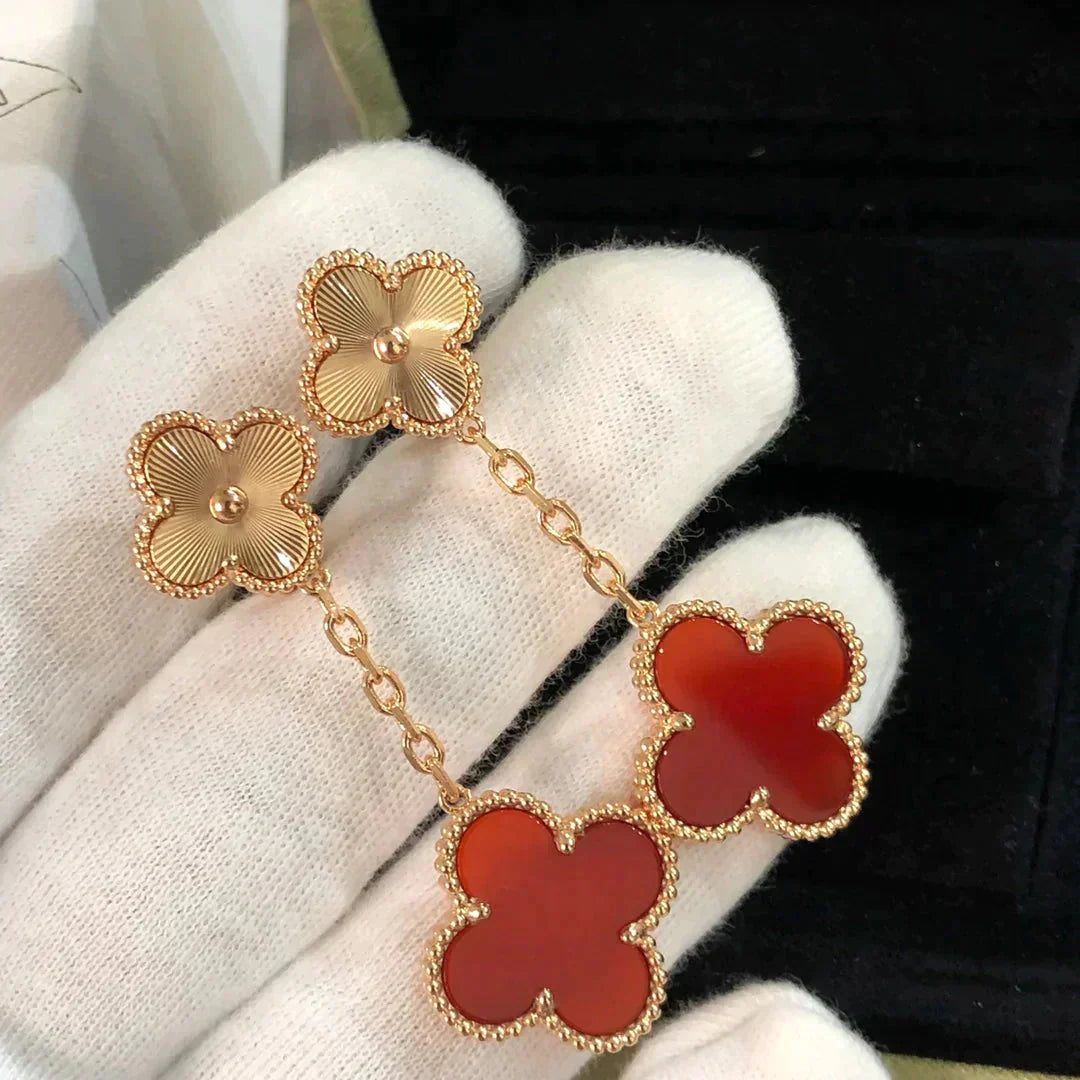 ¡®Loco¡¯CLOVER 2 MOTIF  LASER CARNELIAN EARRINGS
