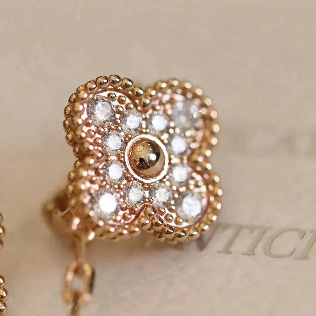 ¡®Loco¡¯CLOVER MEDIUM 1 MOTIFS FUll DIAMOND EARRINGS
