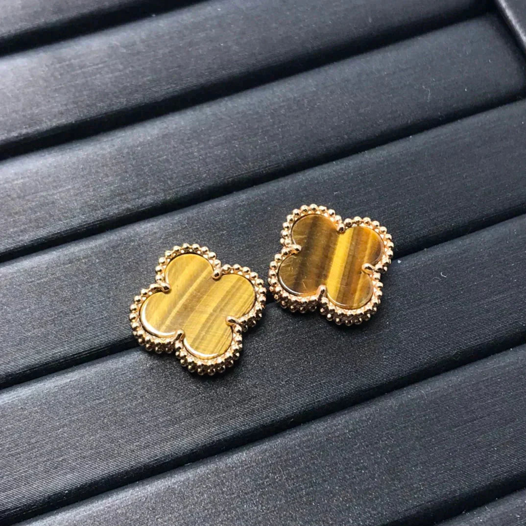 ¡®Loco¡¯CLOVER MEDIUM 1 MOTIFS TIGER EYE EARRINGS