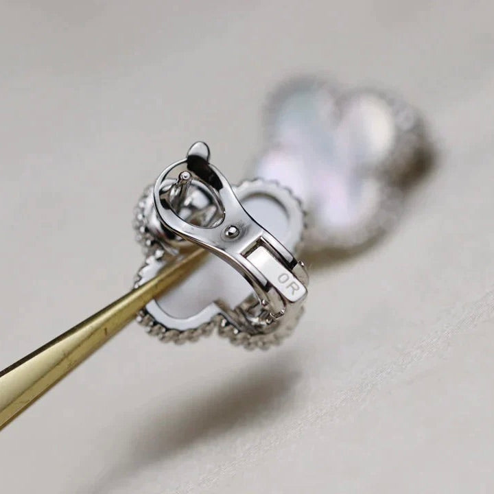 ¡®Loco¡¯CLOVER MEDIUM 1 MOTIFS  WHITE MOP EARRINGS SILVER