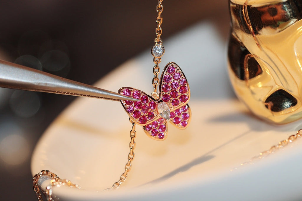 ¡®Loco¡¯BUTTERFLY RED DIAMOND ROSE GOLD NECKLACE