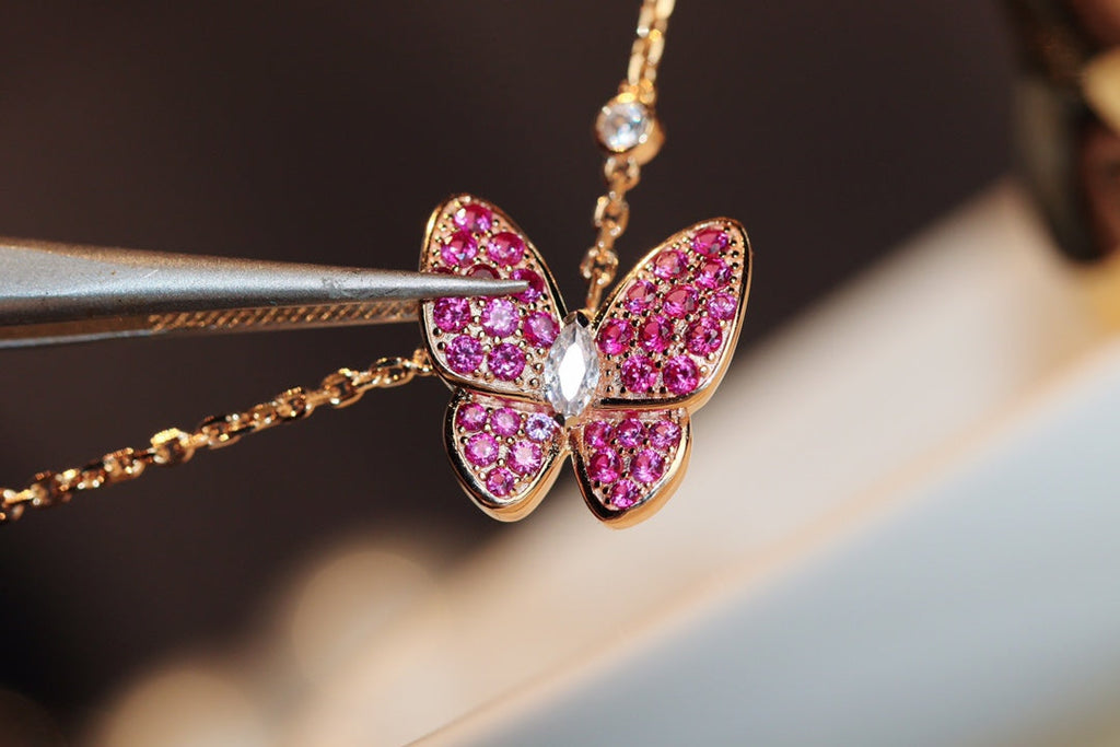 ¡®Loco¡¯BUTTERFLY RED DIAMOND ROSE GOLD NECKLACE