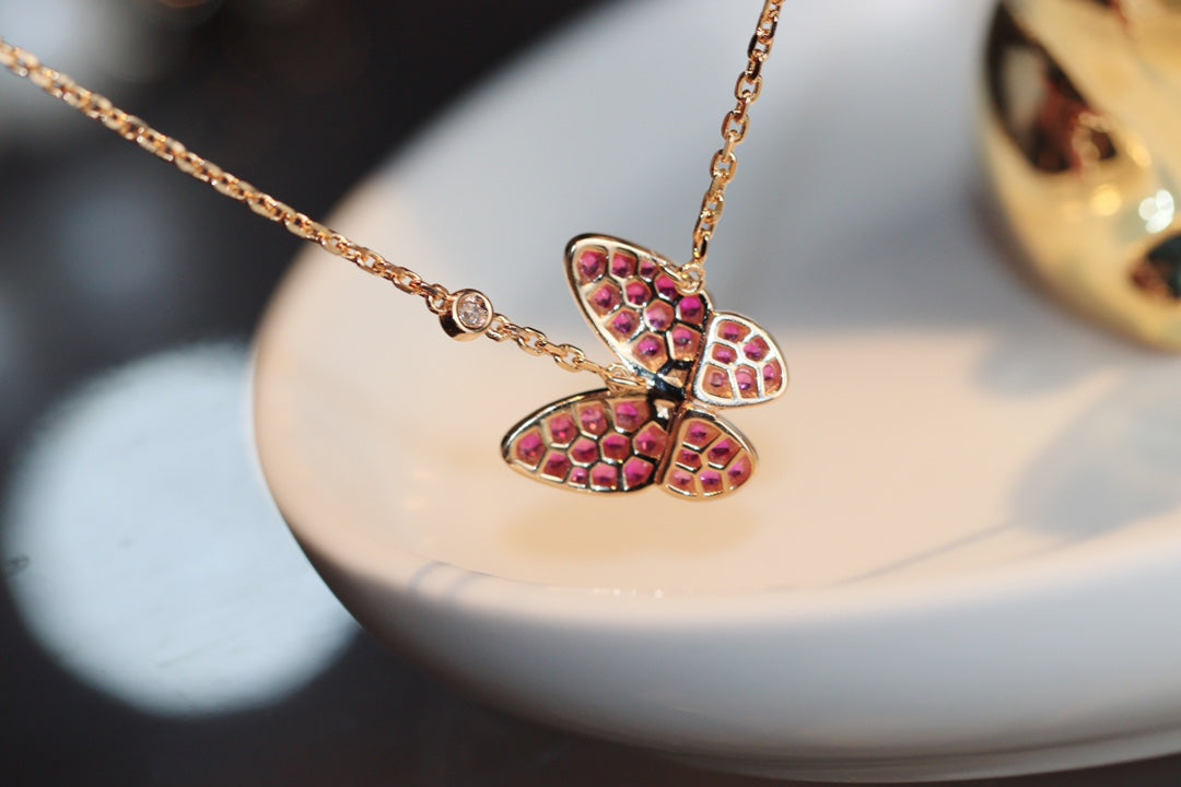 ¡®Loco¡¯BUTTERFLY RED DIAMOND ROSE GOLD NECKLACE