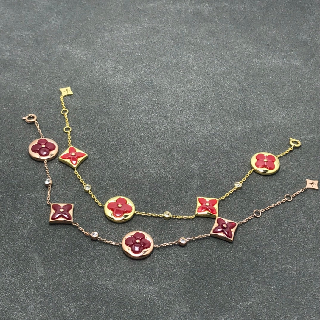 ¡®Loco¡¯STAR AND SUN CARNELIAN 4 MOTIFS 3 DIAMONDS