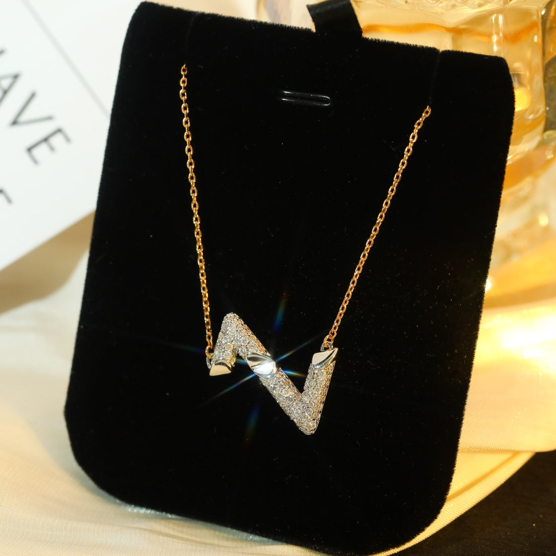 ¡®Loco¡¯VOLT SILVER DIAMOND PEDANT NECKLACE