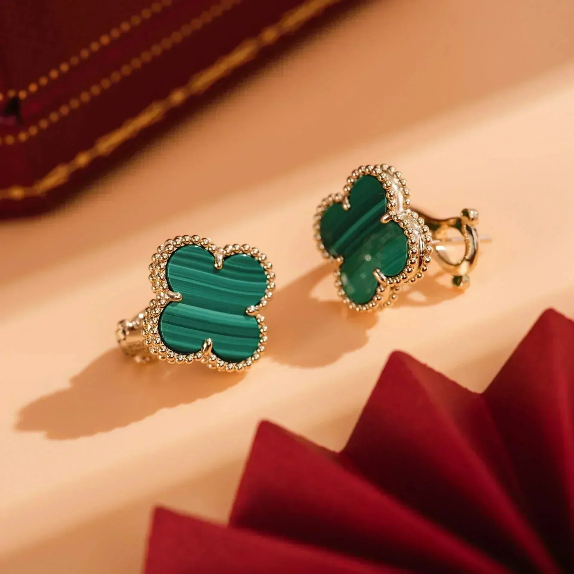 ¡®Loco¡¯CLOVER MEDIUM 1 MOTIFS MALACHITE  EARRINGS