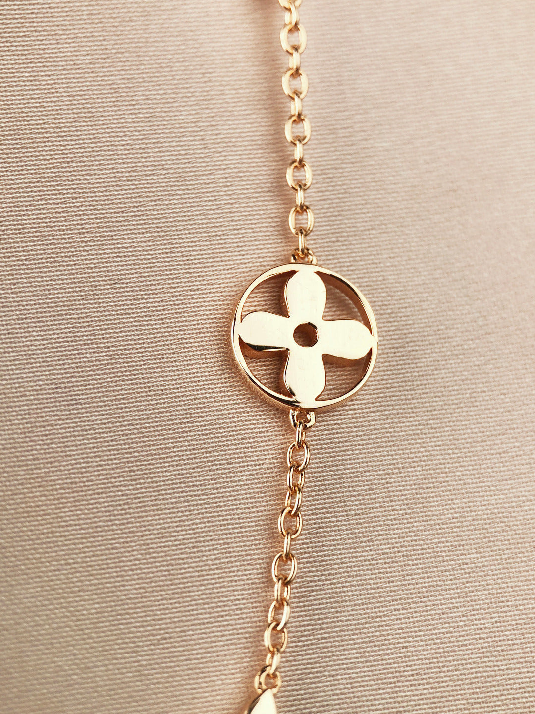 ¡®Loco¡¯STAR AND SUN 7 MOTIFS GOLD BRACELET