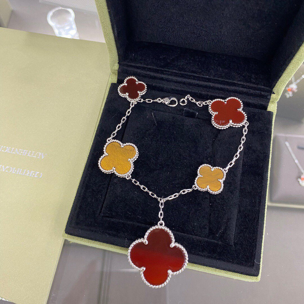 ¡®Loco¡¯CLOVER 5 MOTIFS SIVLER CARNELIAN TIGER EYE BRACELET