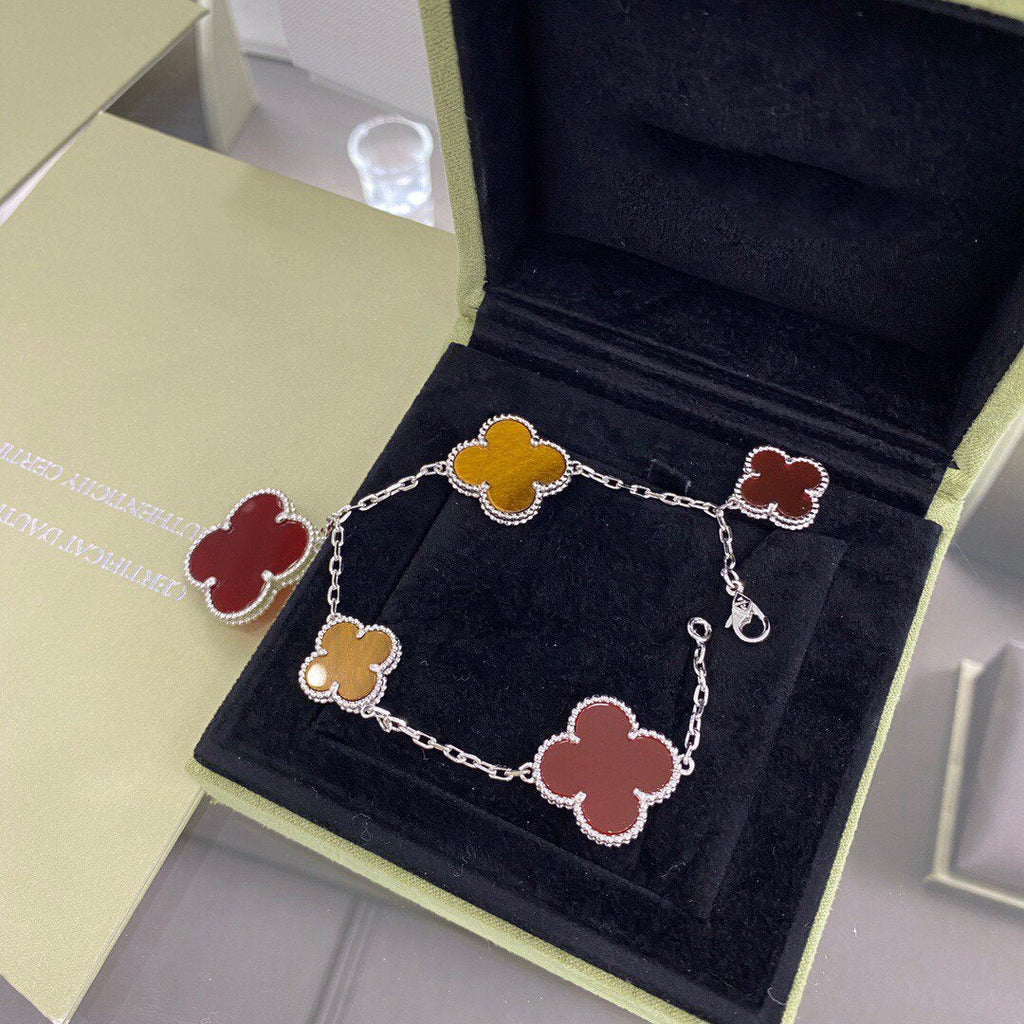 ¡®Loco¡¯CLOVER 5 MOTIFS SIVLER CARNELIAN TIGER EYE BRACELET