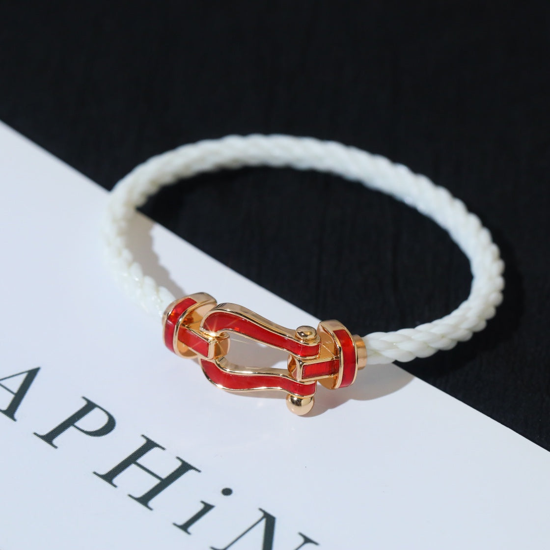 ¡®Loco¡¯FORCE 10 WHITE TEXTILE DIAMOND PAVED