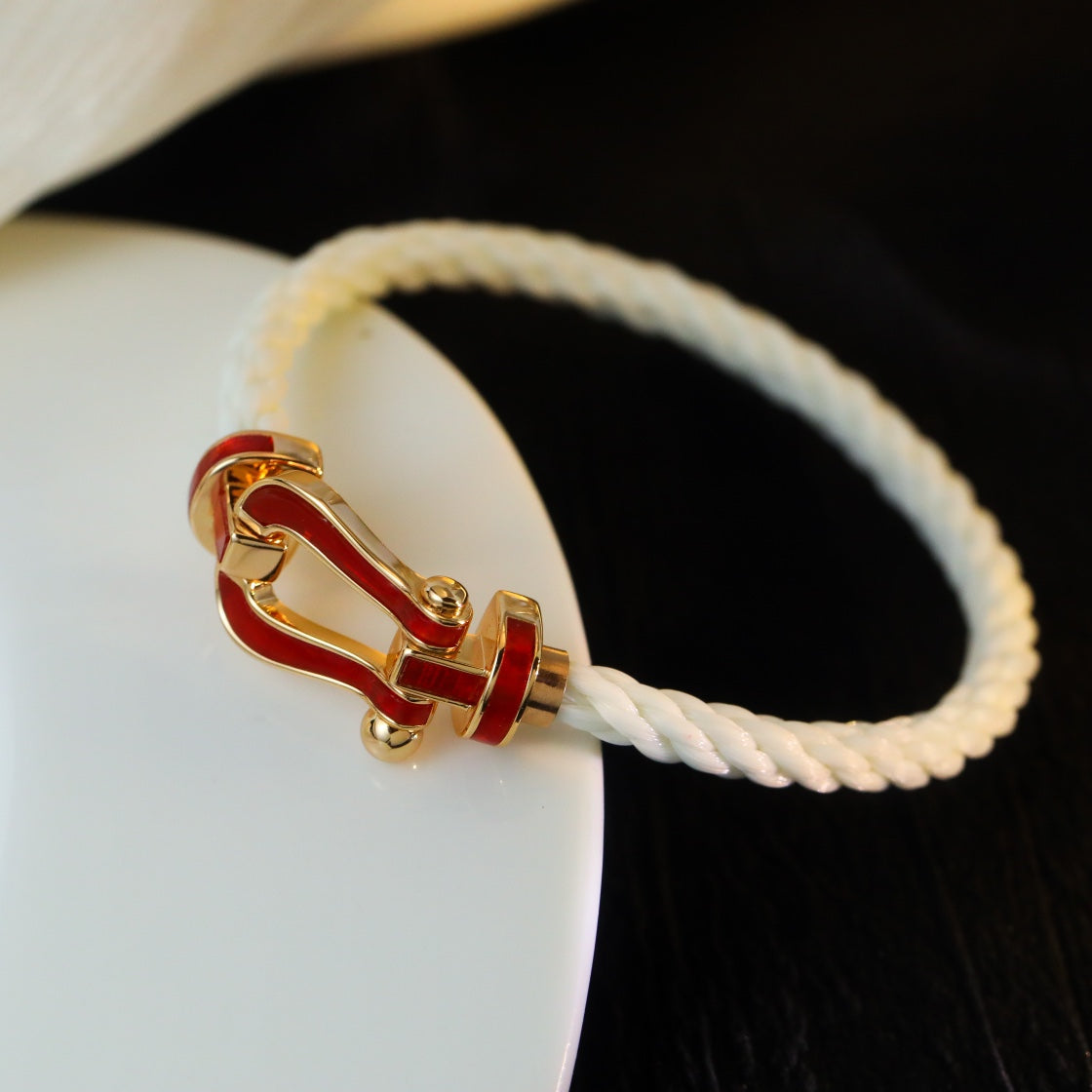 ¡®Loco¡¯FORCE 10 WHITE TEXTILE DIAMOND PAVED