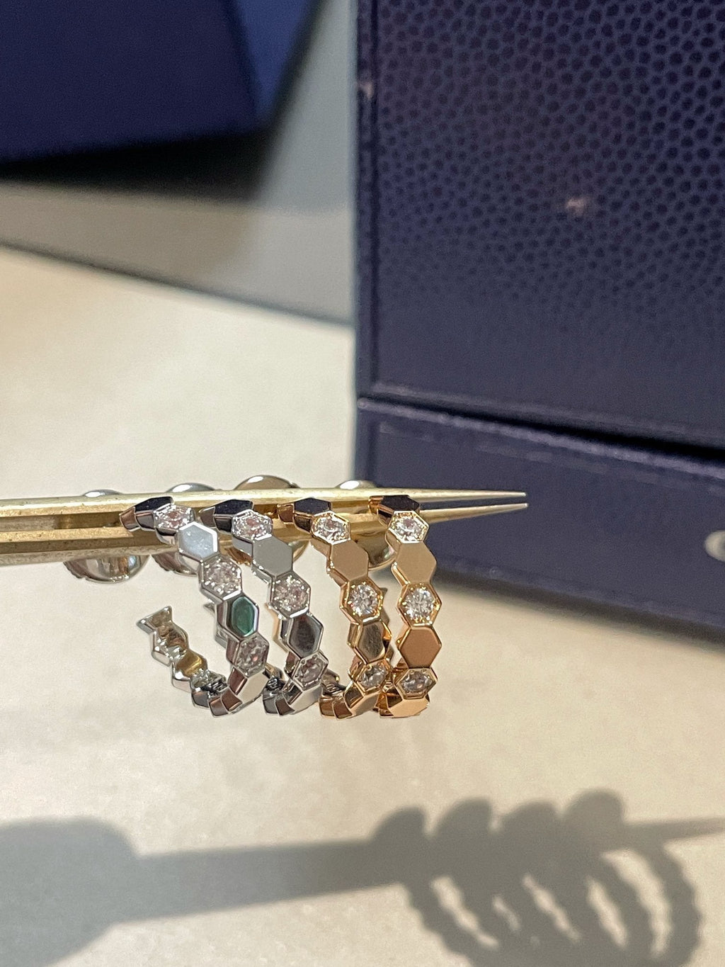 ¡®Loco¡¯BEE LOVE Earrings GOLD DIAMOND