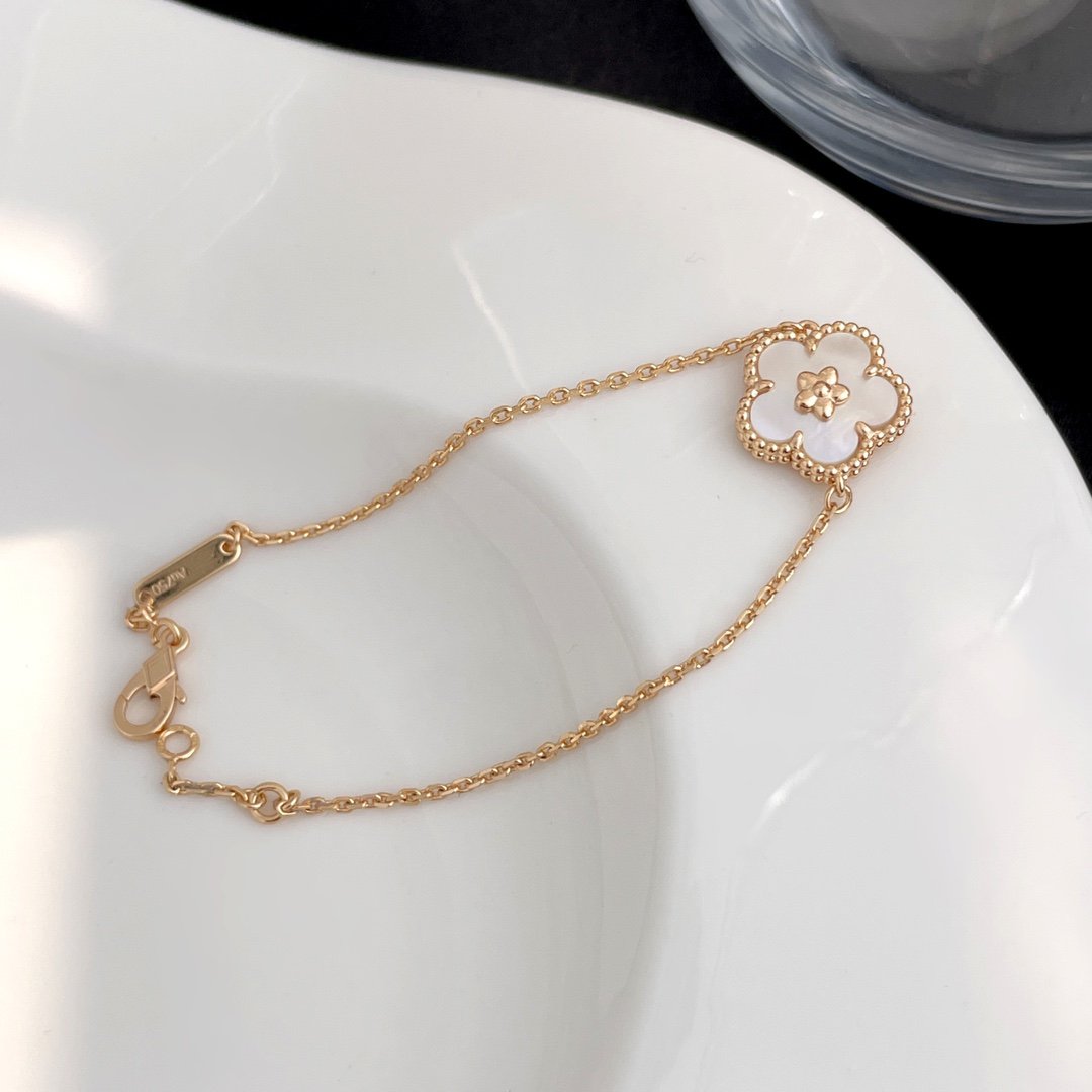 ¡®Loco¡¯LUCKY SPRING ROSE GOLD MOP BRACELET