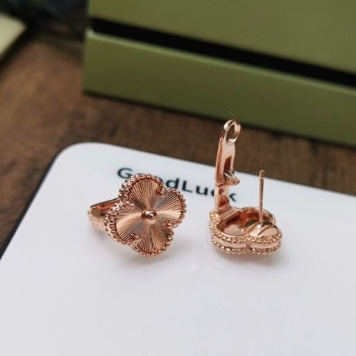 ¡®Loco¡¯CLOVER MEDIUM STUD EARRINGS