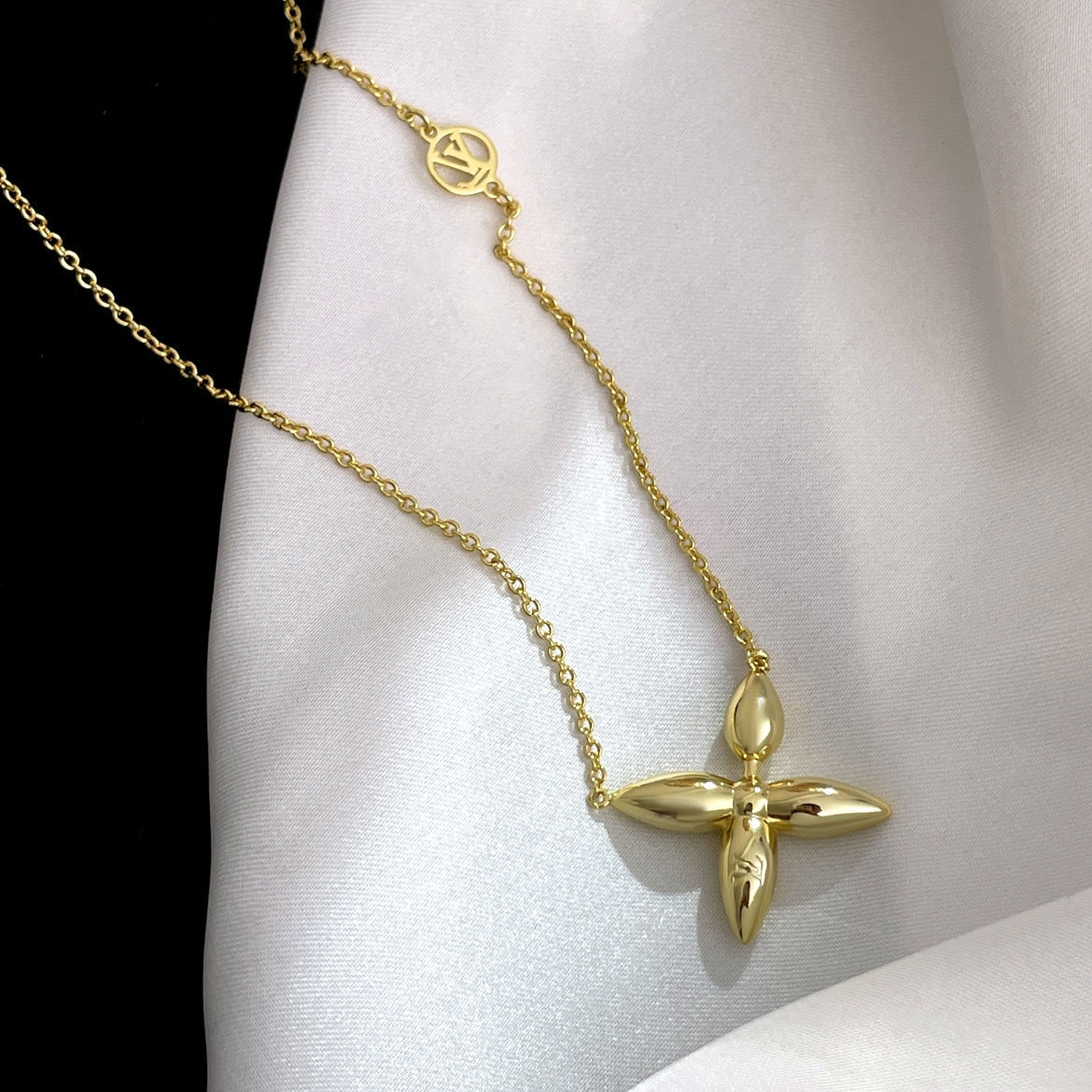 ¡®Loco¡¯LOUISETTE GOLD NECKLACE