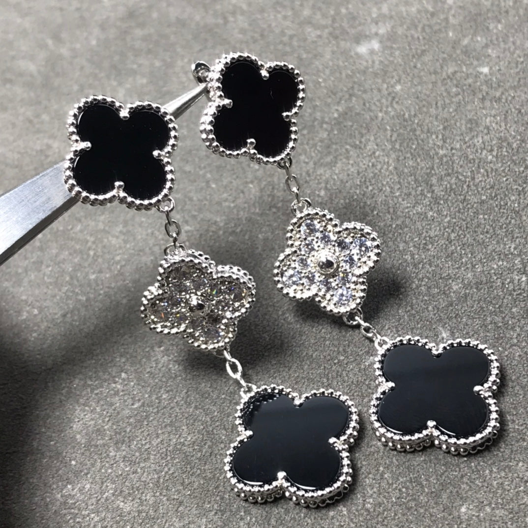¡®Loco¡¯CLOVER 3 MOTIF DIAMOND ONYX SILVER EARRINGS