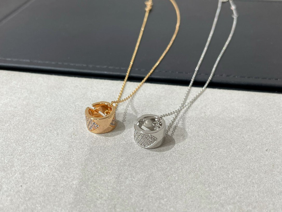 ¡®Loco¡¯LIENS EVIDENCE DIAMOND PAVED NECKLACE