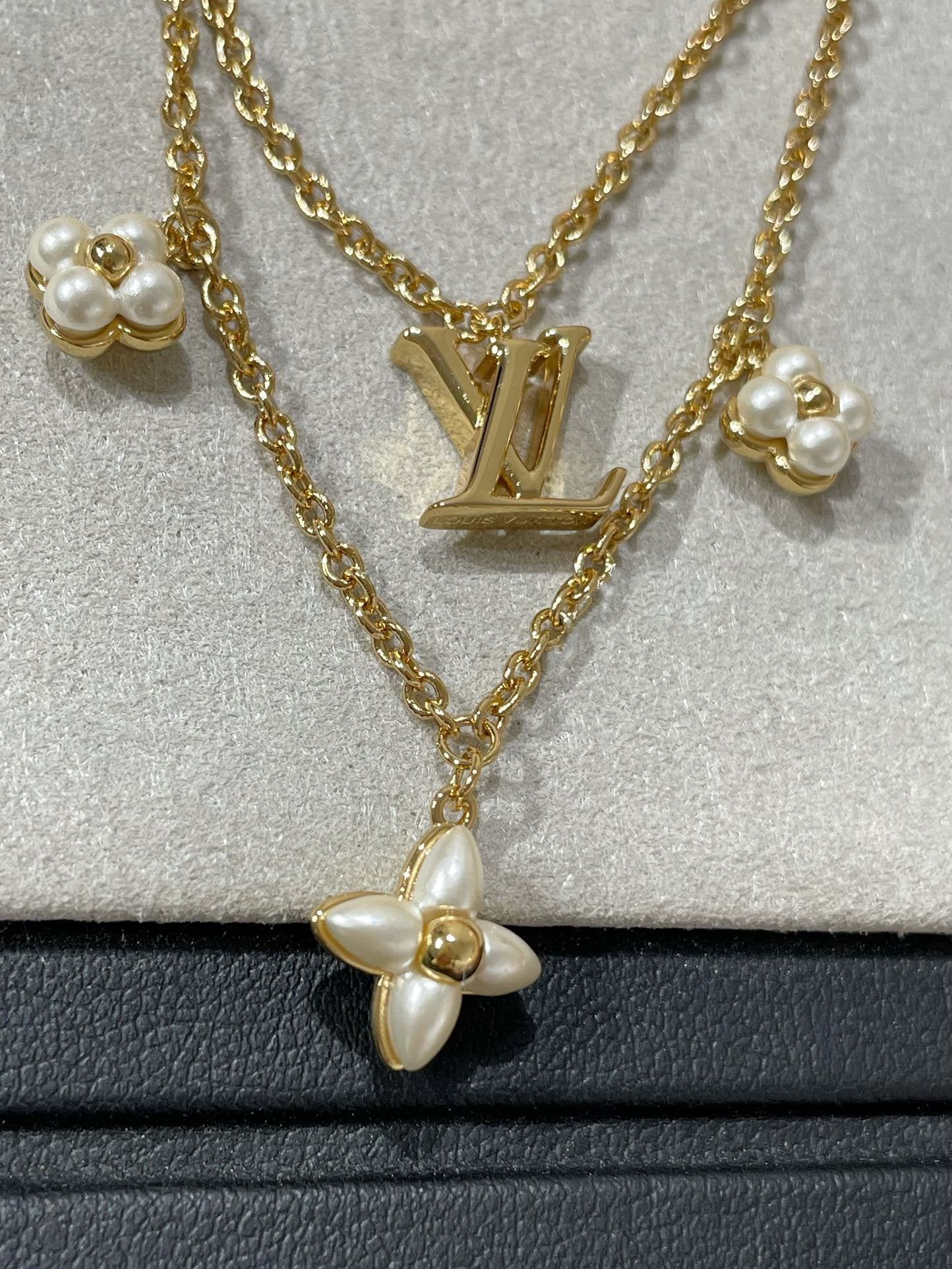 ¡®Loco¡¯FLOWERGRAM GOLD MOP DOUBLE ROW NECKLACE