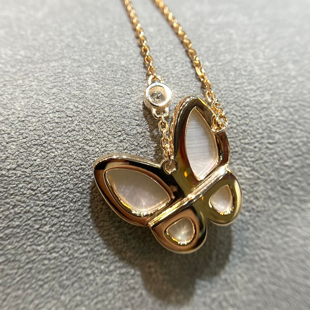 ¡®Loco¡¯BUTTERFLY MOP DIAMOND NECKLACE