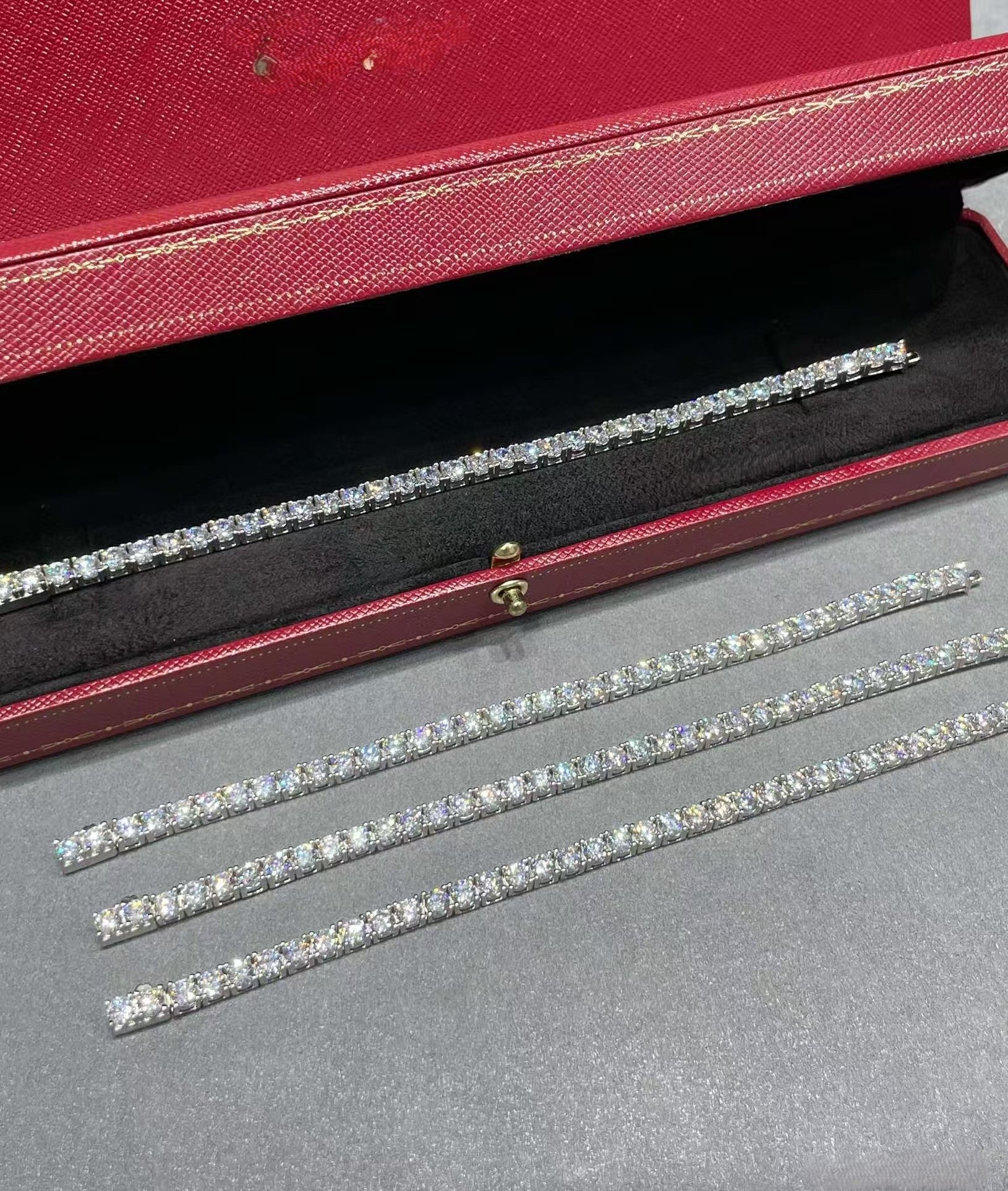 [¡®Loco¡¯]TENNIS BRACELET WITH FULL DIAMOND SETTING