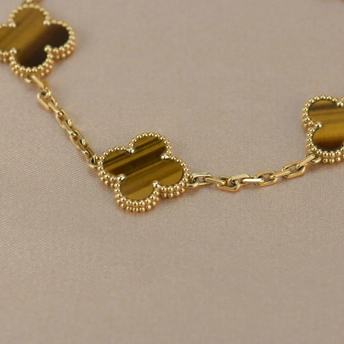 [Loco]New  CLOVER 5 MOTIFS TIGER EYE BRACELET COLLECTION