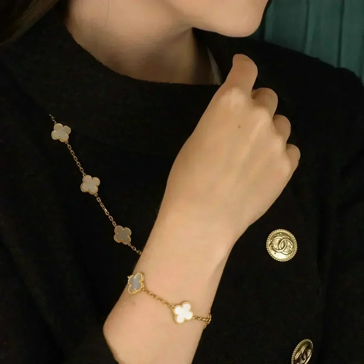 [Loco]New CLOVER WHITE PEARL MOP 5 MOTIF BRACELET COLLECTION