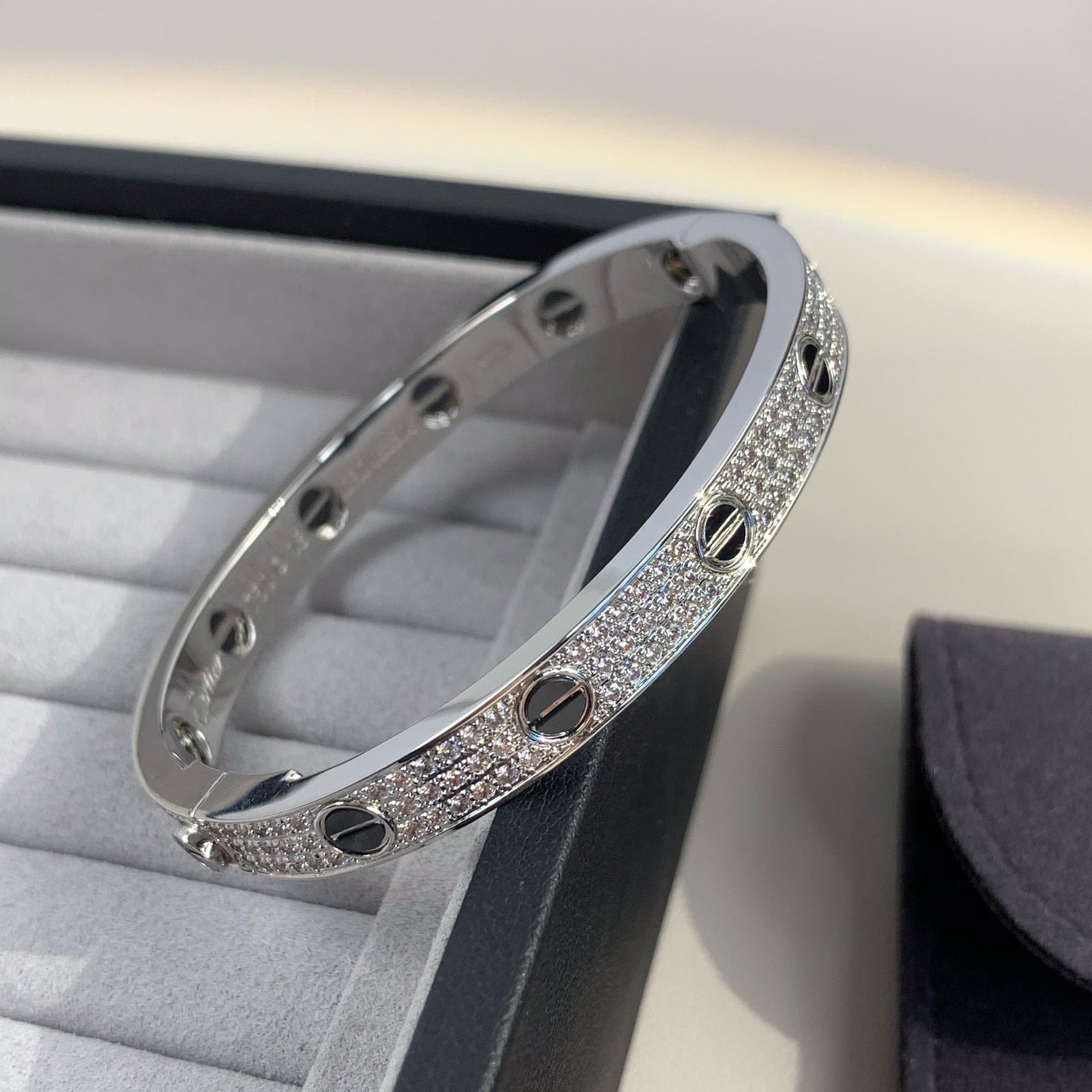 ¡®Loco¡¯LOVE BRACELET 6.1MM DIAMOND-PAVED CERAMIC