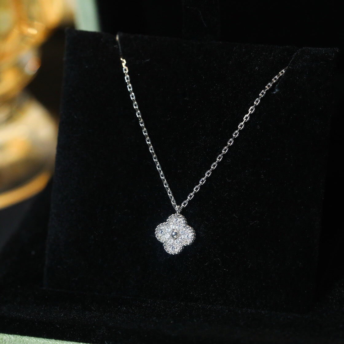 ¡®Loco¡¯CLOVER MINI 9.5MM PENDANT DIAMOND NECKLACE