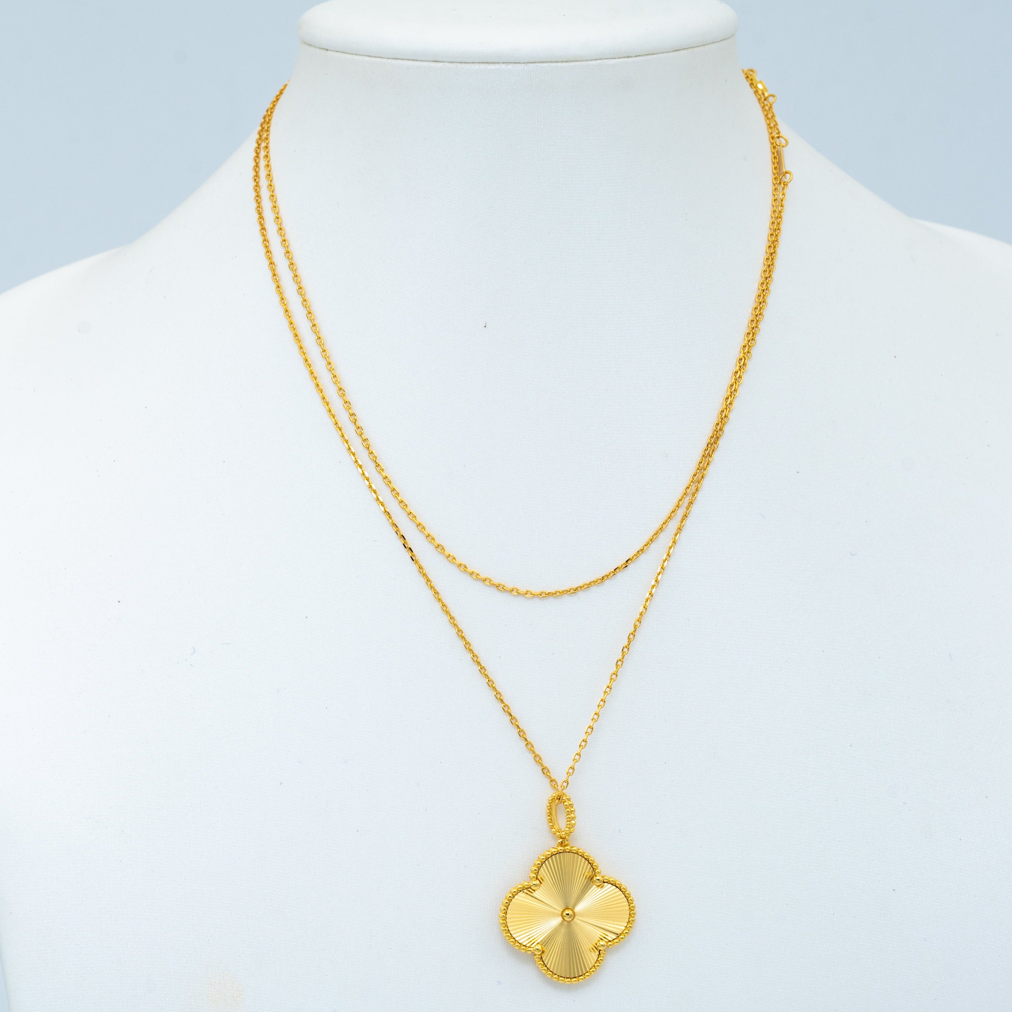 ¡®Loco¡¯CLOVER 25MM PEDANT NECKLACE GOLD