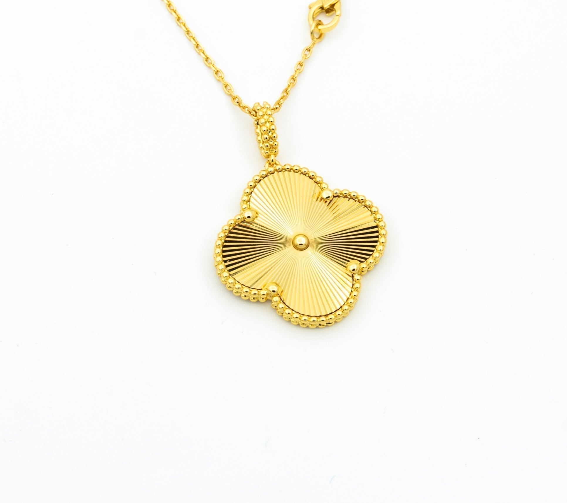 ¡®Loco¡¯CLOVER 25MM PEDANT NECKLACE GOLD