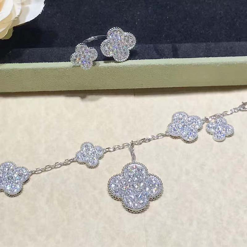 ¡®Loco¡¯CLOVER 6 MOTIFS SILVER DIAMOND BRACELET