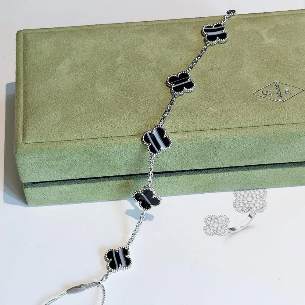 [Loco]New  CLOVER 5 MOTIF PULSAR STONE BRACELET COLLECTION