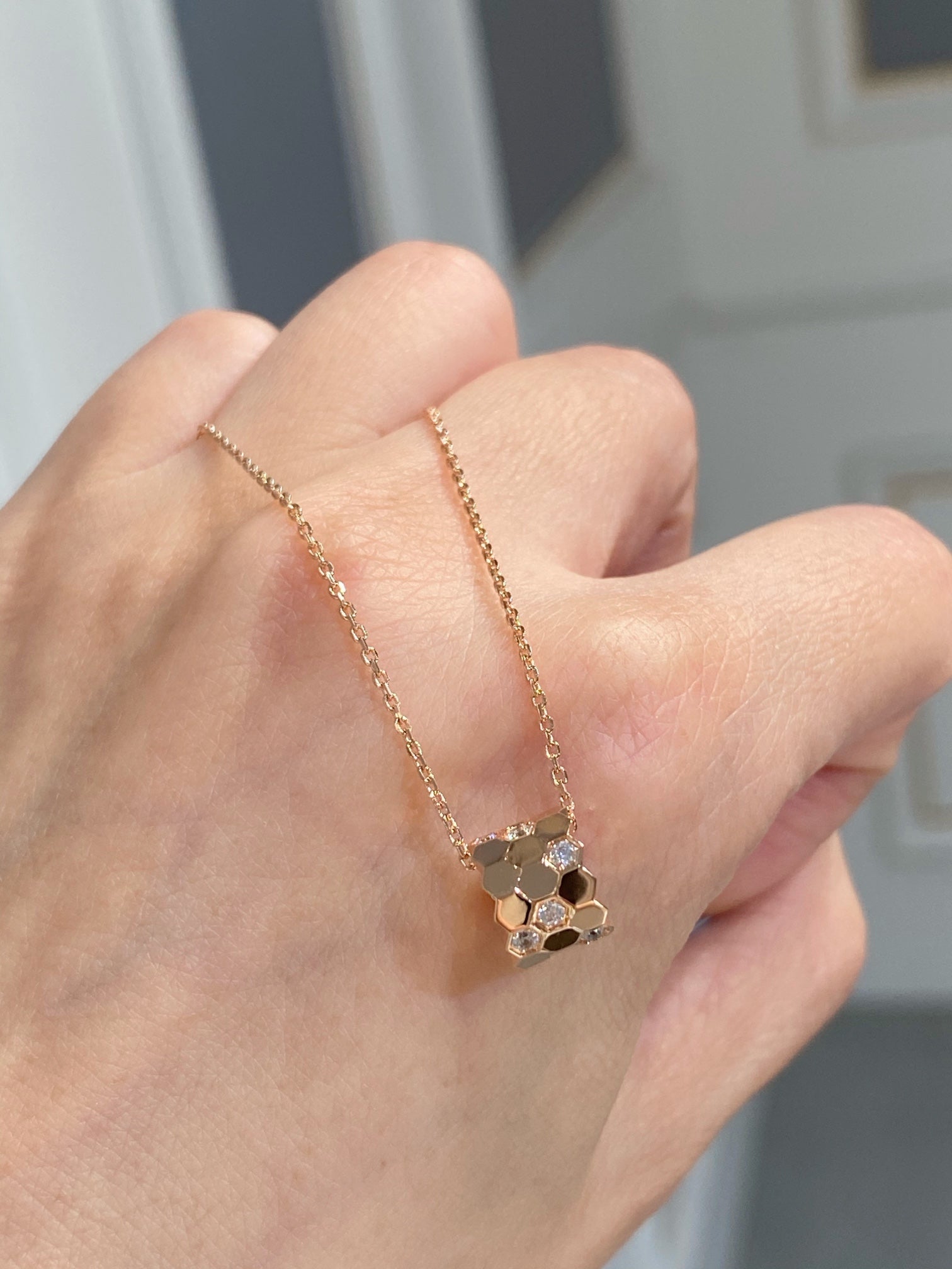 ¡®Loco¡¯BEE LOVE DIAMOND NECKLACE