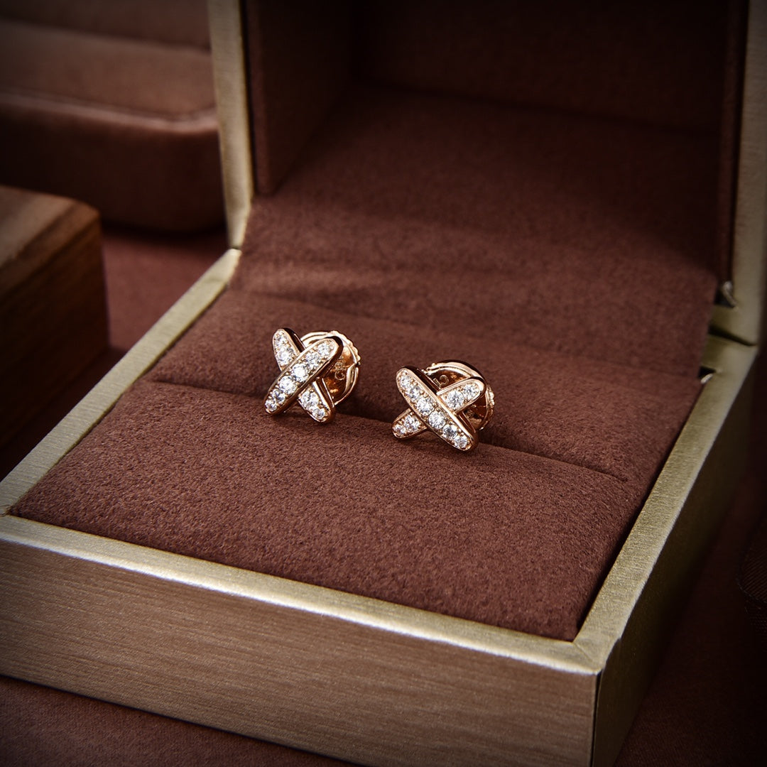 ¡®Loco¡¯JEUX DE GOLD DIAMOND EARRINGS