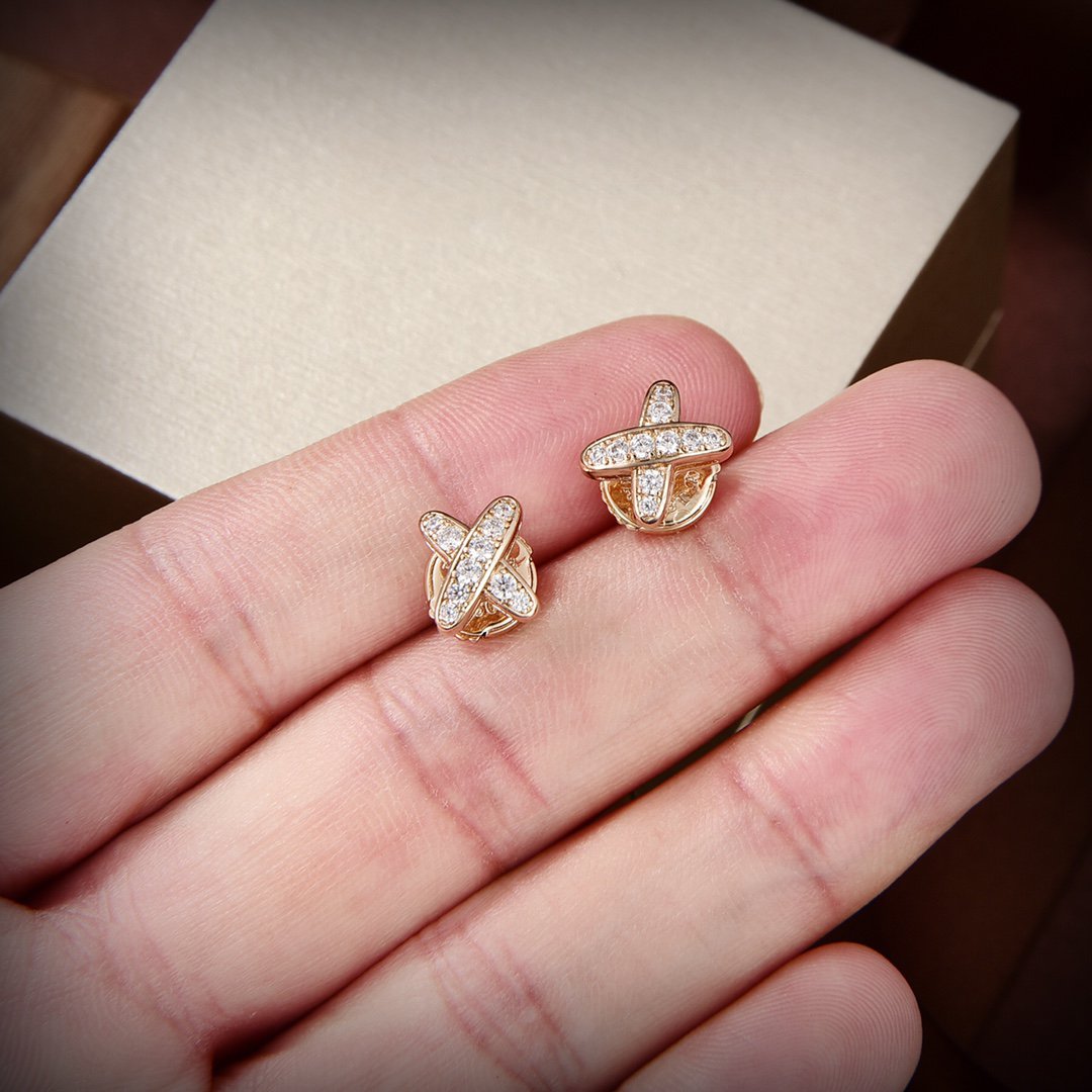 ¡®Loco¡¯JEUX DE GOLD DIAMOND EARRINGS