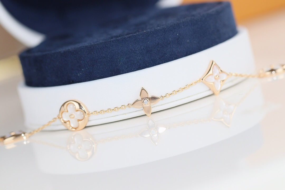 ¡®Loco¡¯LEAF CLOVER BRACELET