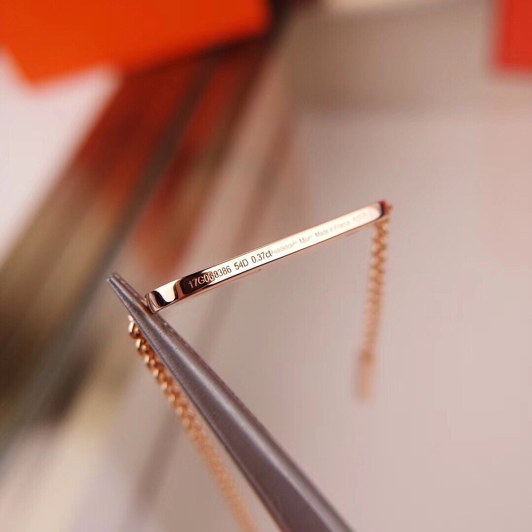 ¡®Loco¡¯HM FIRE PIG NOSE NECKLACE TRENDY STREET