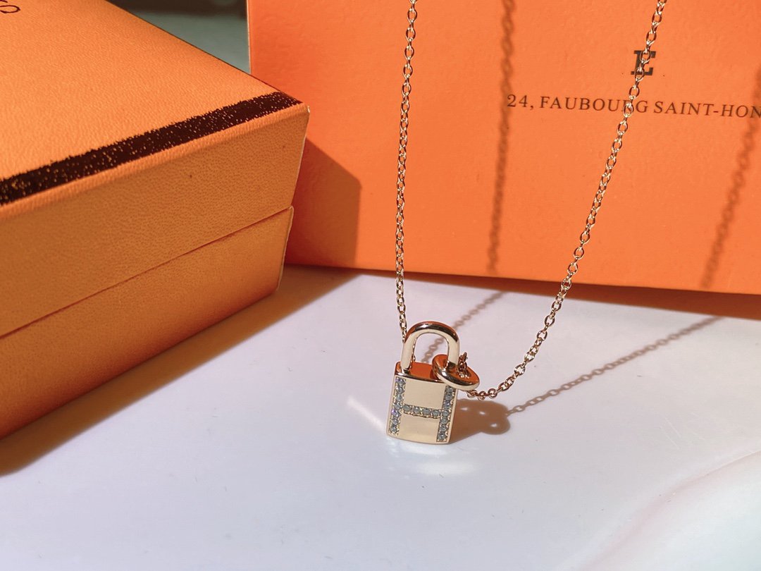¡®Loco¡¯HM ADVANCED NICHE LOCK HEAD NECKLACE DIAMONDS