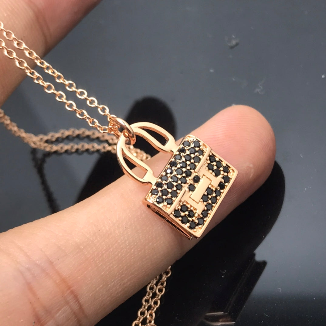 ¡®Loco¡¯HM NECKLACE ARRIVAL BLACK DIAMOND