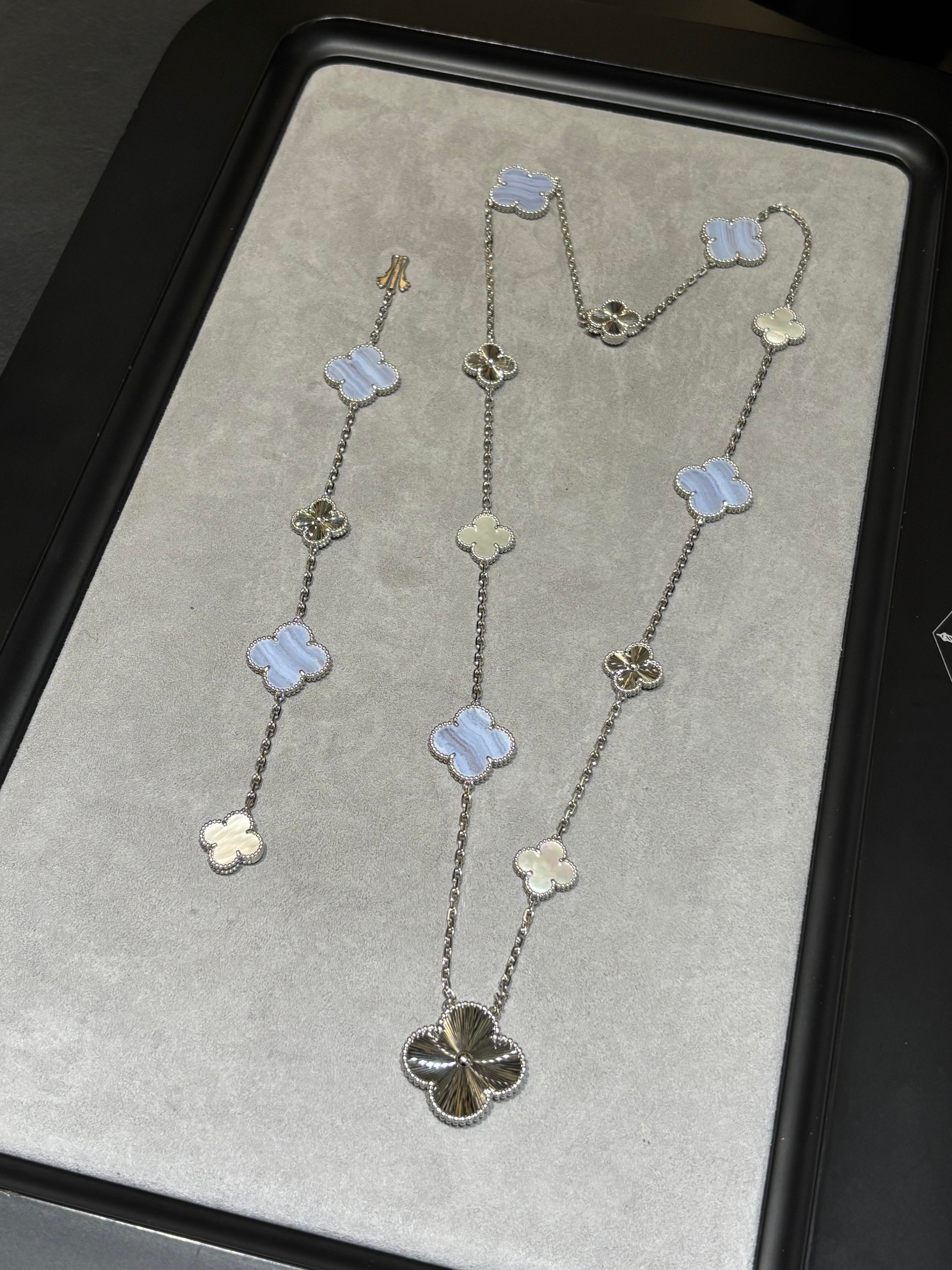 [¡®Loco¡¯] 25 NEW CLOVER 15 MOTIFS PURPLE CHALCEDONY